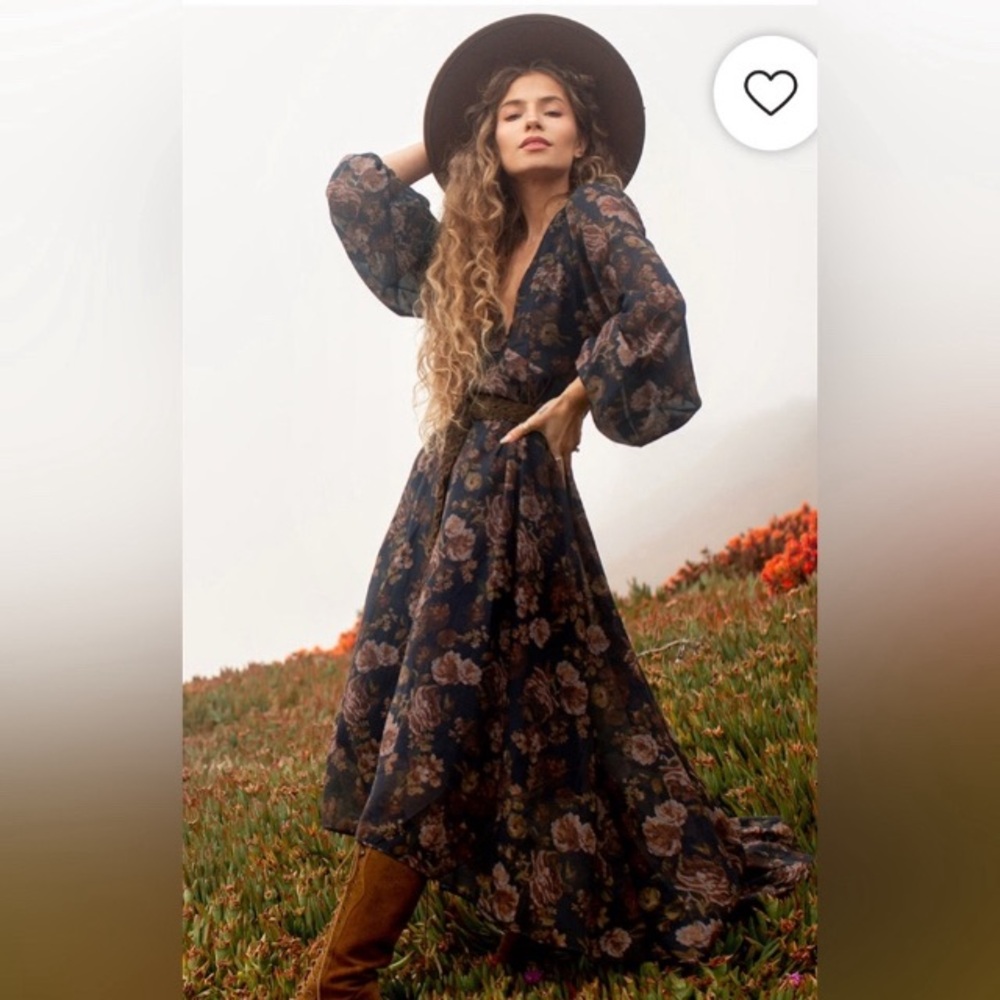 JOYFOLIE NWOT Crystal Dress Maxi Boho Navy Floral XXS